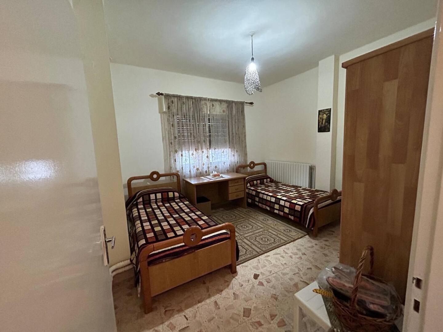Alice & Andrew Apt. Few Steps To Madaba Old City Center Eksteriør bilde